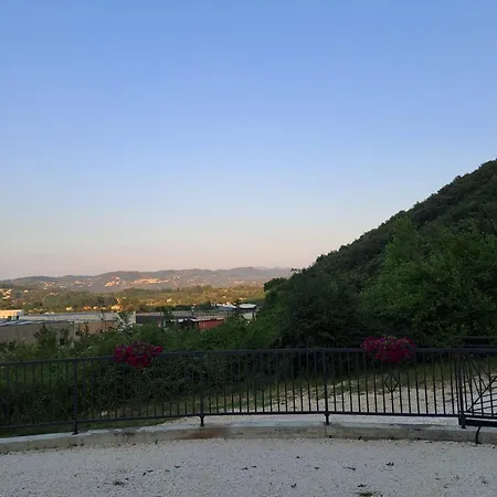 Tenuta Pavoni Castelliri